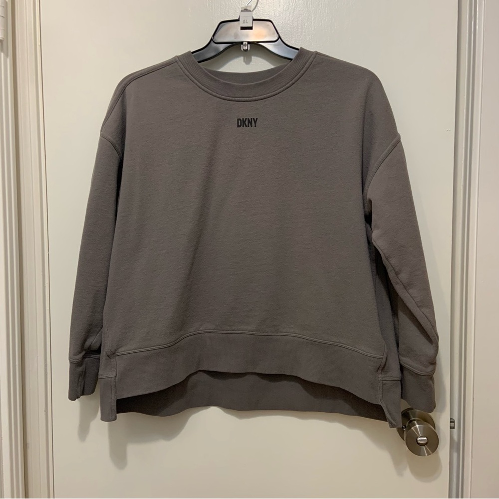 DKNY Women's XL Gray Crewneck Fleece Sweatshirt Pullover Oversized Slouchy